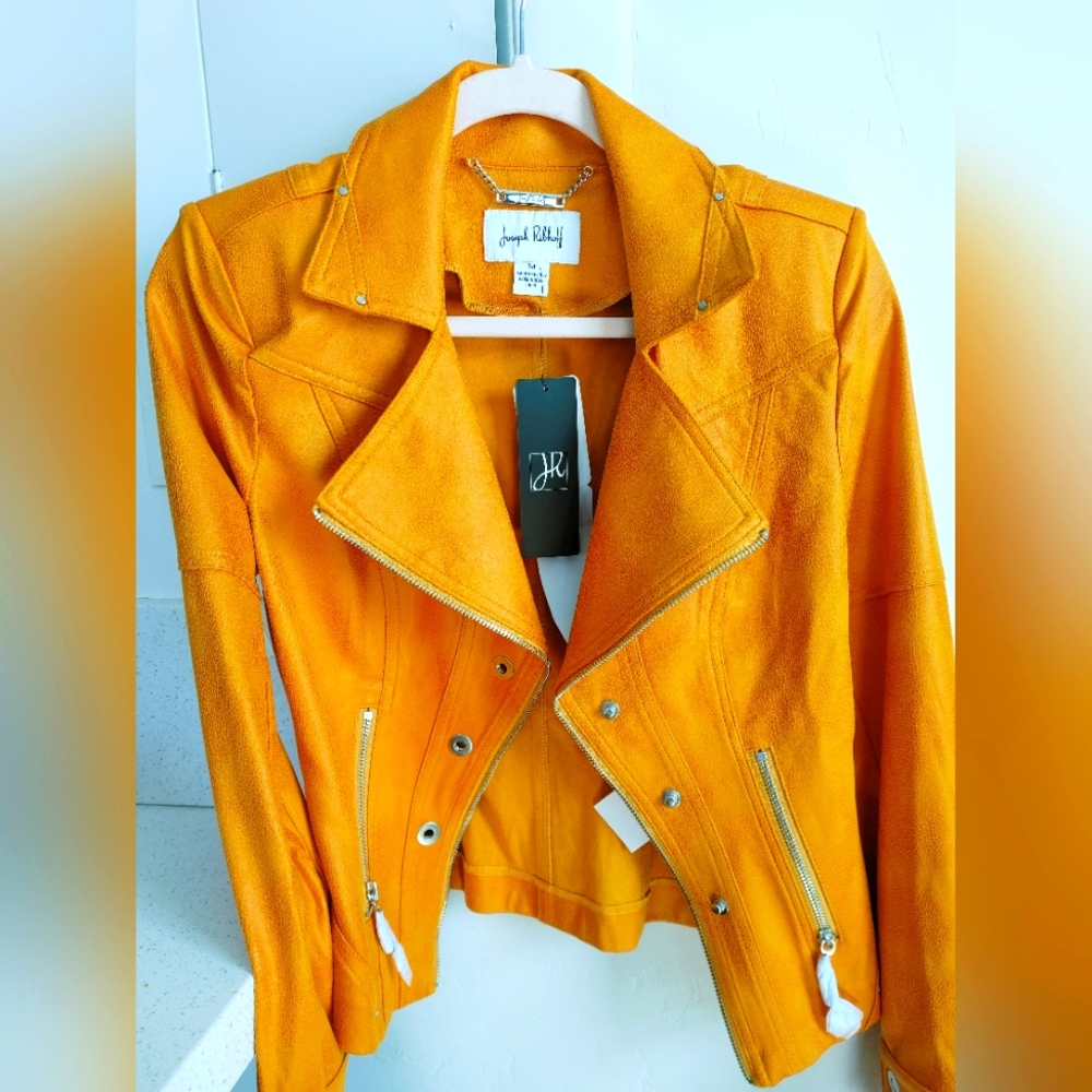 NWT Ribkoff Faux leather Cropped Moto Jacket Size Small